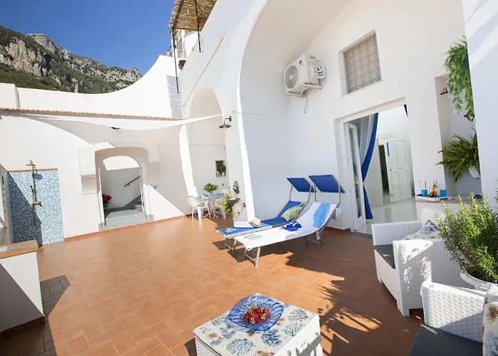 Estate4home - Casa Antonietta Nyaraló *